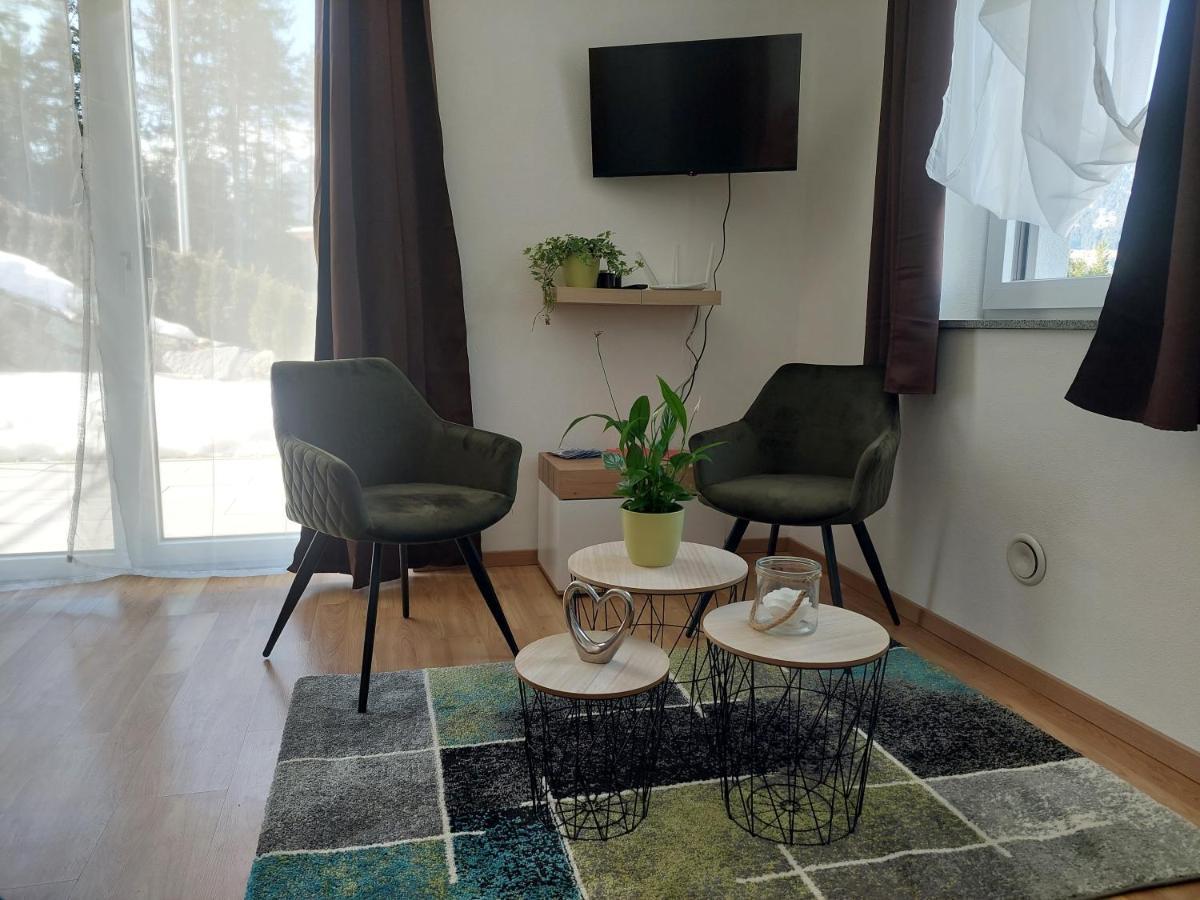 Appartement Naturnah 米耶德斯 外观 照片