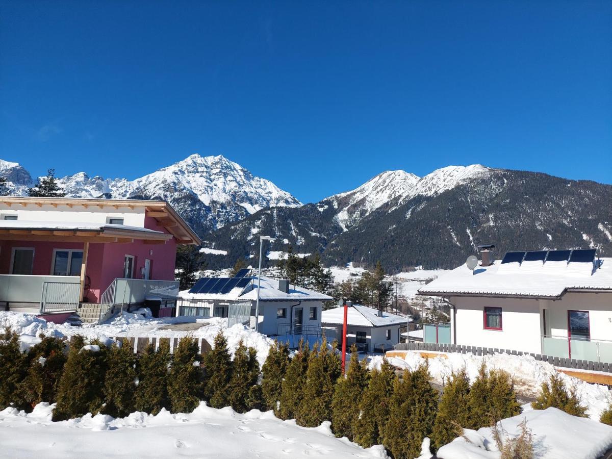 Appartement Naturnah 米耶德斯 外观 照片